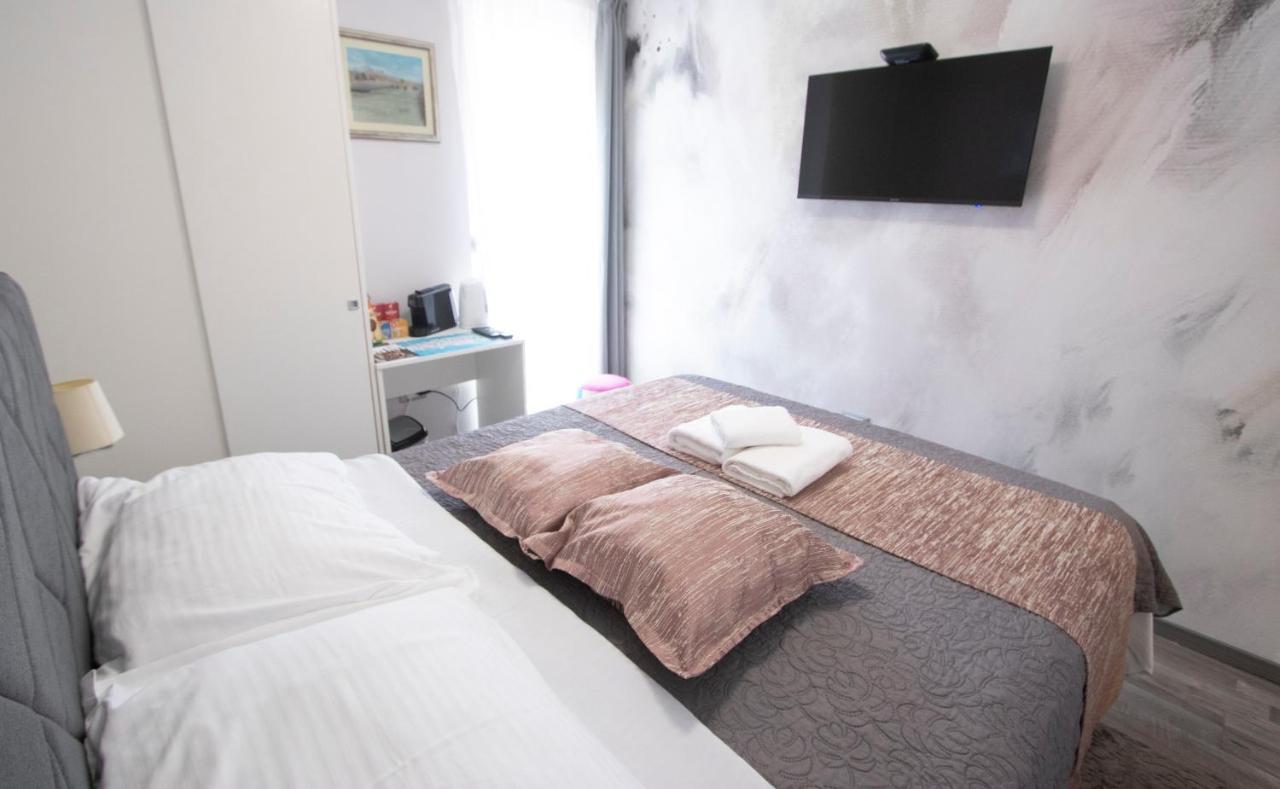 Calm Apartment & Room Ζαντάρ Εξωτερικό φωτογραφία