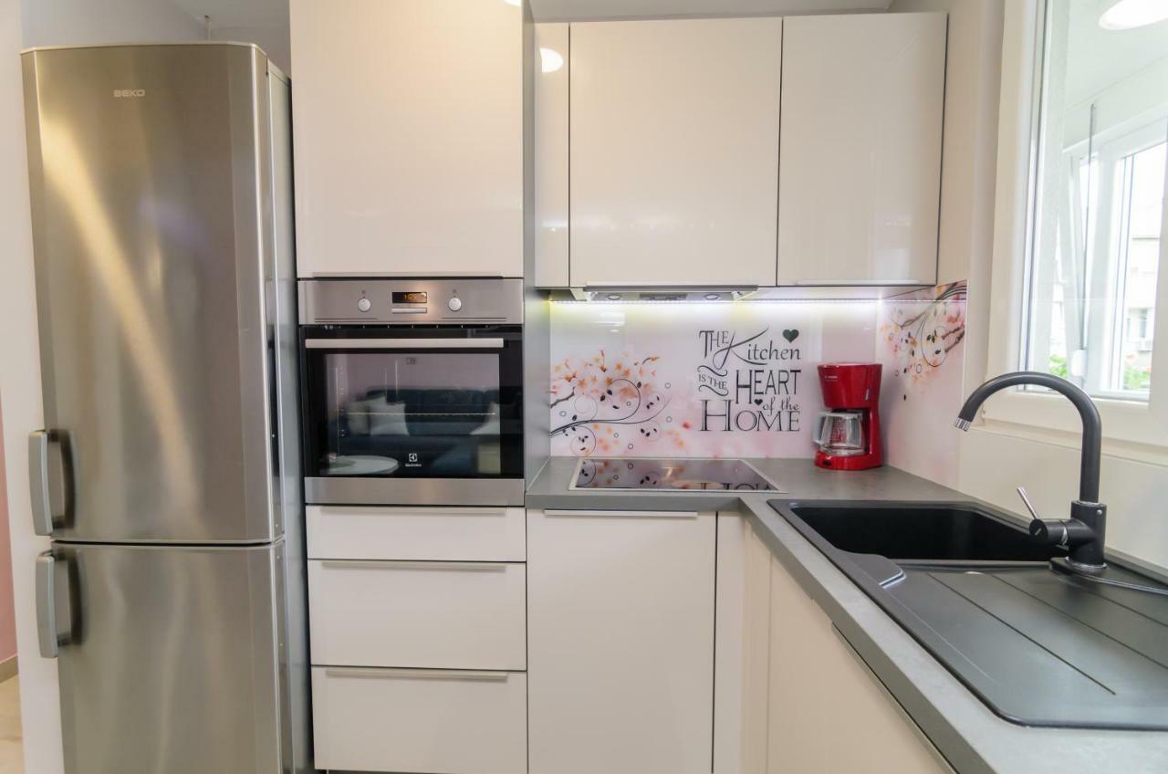 Calm Apartment & Room Ζαντάρ Εξωτερικό φωτογραφία