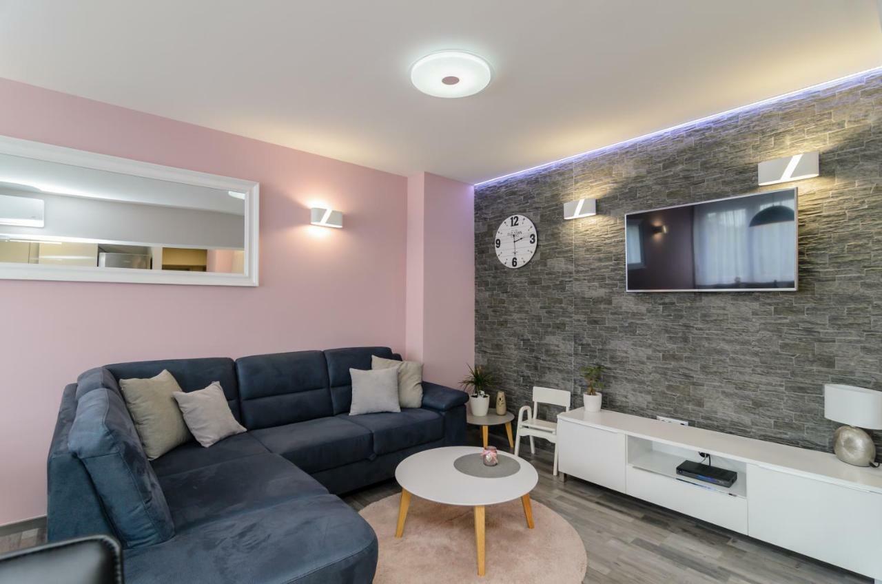 Calm Apartment & Room Ζαντάρ Εξωτερικό φωτογραφία